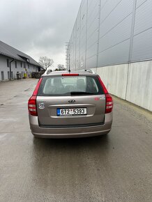 Kia CEED 1.4 - 4