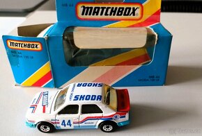 Matchbox ŠKODA 130 LR - nehraný model - 4