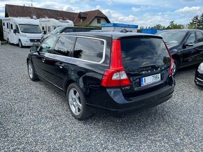 Volvo V70 2.0 D4 Momentum 5 Válců - 4