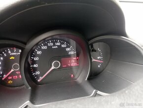 Kia Picanto 1.0 2013 najeto jen 42tis.km první majitel - 4