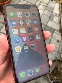 iPhone 11 64Gb RED v hezkém stavu - 4