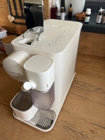 kávovar na kapsle Nespresso De'Longhi L - 4