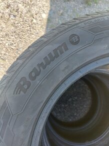 Prodám sadu zimních pneu BARUM 225/65 R17 - 4