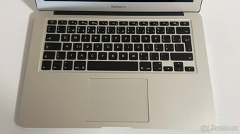 MacBook Air 2017,Intel core i5,256GB,8GB - 4