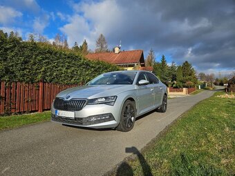 Superb 3 facelift rv2020 99 tis.km ČR metrix - 4