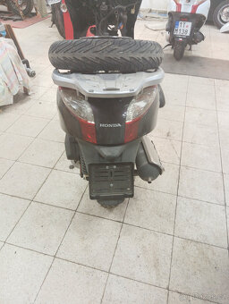 Honda Swing 125 - 4