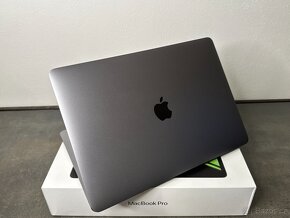 MacBook Pro 13" 2020 M1 8GB / 512GB / SG - DPH - 4