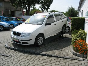 Fabia Combi 1,4 16V-59 kW, 48.000,-Kč - 4