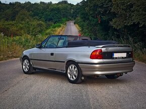 Opel Astra F cabrio 1.6 - 4