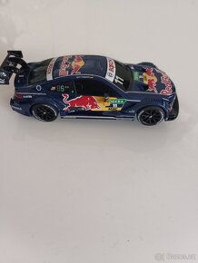 Prodám autíčko BMW DTM M3 RedBull na autodráhu CARERRA GO/GO - 4