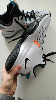 Nike Basketbalové boty Lebron Witness - 4