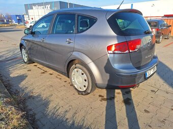 Seat Altea XL 2.0 tdi dsg - 4