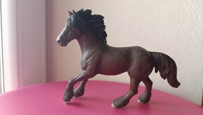 Schleich koně 20 ks (2 ks Collecta) - 4