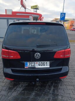 VW Touran 2.0TDI 103KW DSG 7mist 11/2012 - 4