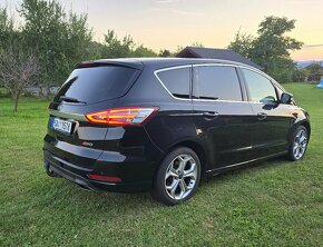 Ford S-MAX 2.0 TDCI 132kW 4x4 - 4