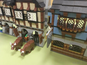 LEGO 10193 - seria Castle - Stredoveka dedina s trhom - 4