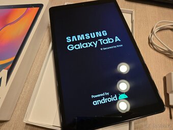 Samsung Galaxy Tab A 10.1 (2019) 32GB WiFi, černý - 4