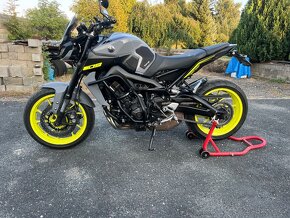 Yamaha mt09 - 4