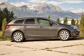 Opel Astra Sport Tourer ST 1.4 Turbo 140k Enjoy - 4