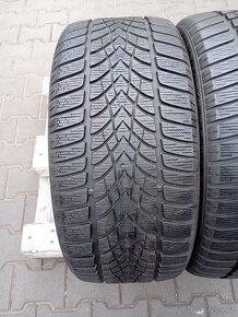 245/40/18 zimní pneu dunlop - 4