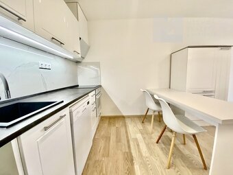 Prodej bytu 2+kk, 44 m2, Parovací stání - Rosice - 4