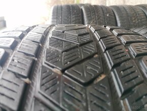 Zimní pneu = 285/45 R20 = PIRELLI - 4