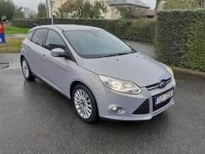 ford focus III  1.6 benzín 92 kw 2011 titanium - 4