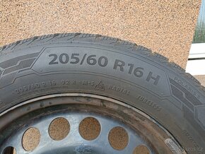 Zimní pneu Opel Astra J 205/60 R16 2x6,5mm 2x5,5mm - 4