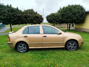 Škoda fabia sedan 1.4 16v - 4