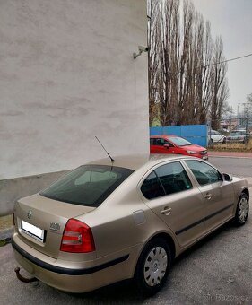 Škoda Octavia II 1.6 MPI - 4