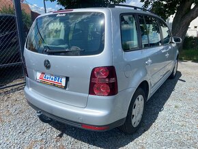 Volkswagen Touran 1.6 MPi 75kW 7 Míst Serviska - 4