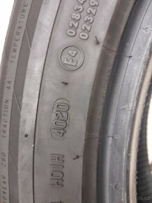 Continental 235/50R19 - 4