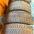 Prodám čtyři zimní pneumatiky PIRELLI SOTTOZERO3 245/45/R19 - 4