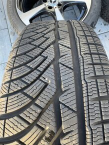 Originál alu kola Mercedes 5x112 R18 C class zima - 4