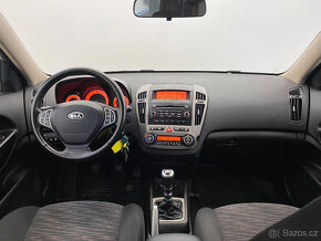 Kia Ceed 2009, 1.4, 80kW, najeto 77 000 km - 4