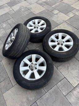 Originální slunilos Vw Tiguan 5x112 16 215/65R16 Continental - 4