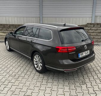 VW Passat 2,0Tdi 110kw /DSG/full led/ - 4