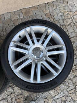 Alu Audi kola R18 s Michelin pilot sport 255/40 - 4