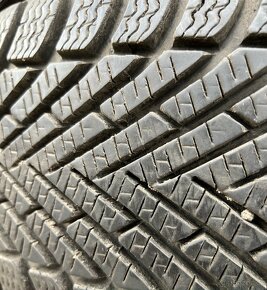 205/55 R16 91H zimní pneumatiky Pirelli (2322) - 4