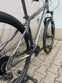 Nové horské kolo Kross Hexagon 7.0 velikost 17” sleva 7500 - 4