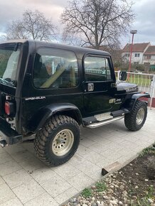 Jeep wrangler yj - 4