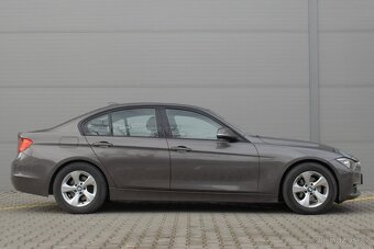 BMW 320d - 4