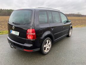 Volkswagen Touran 2,0TDI 103kw, klima,tažné,servis - 4