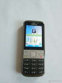 Nokia C5 ve výborném stavu, baterka, zdroj - 4