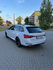 Škoda Superb Sportline - 4