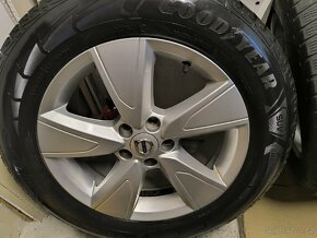 Alu kola Volvo XC40 5x108 r17 Originál,pneu zimní 235/60 - 4