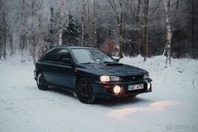 Subaru Impreza GT (GF8) '99 - 4