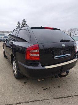 Škoda Octavia II Náhradní díly 9910 - 4