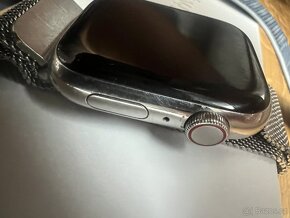 Apple Watch Series 8 • GPS + Cellular • 45mm nerezová ocel - 4