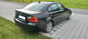 BMW E90 320i - 4